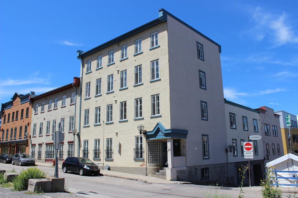 UN TOIT EN RÉSERVE-1134, ST-VALLIER EST